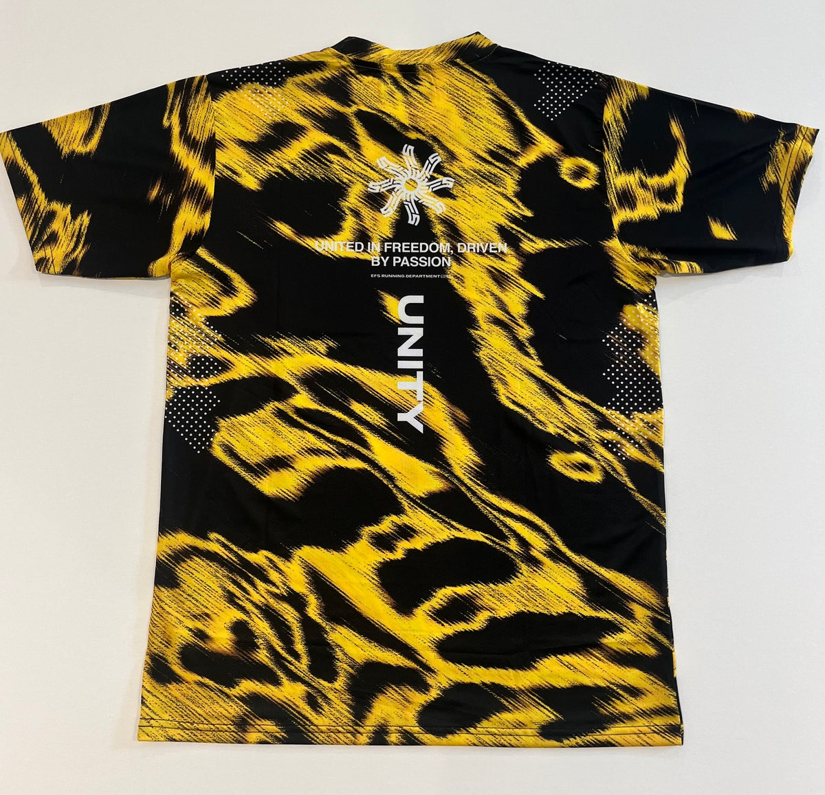 Men's / Unisex - Pacer Race T Shirt - Golden Yellow / Black